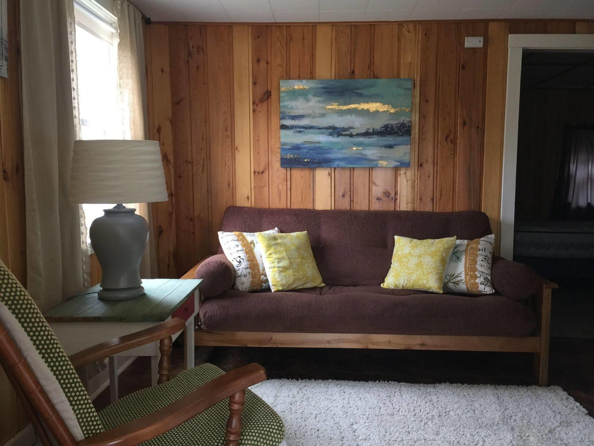 Mission Springs Resort Ashland Esterno foto