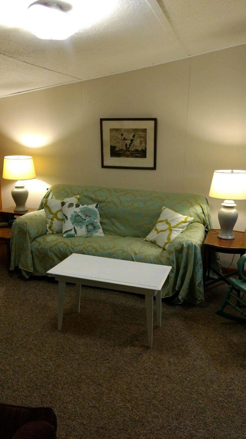 Mission Springs Resort Ashland Esterno foto